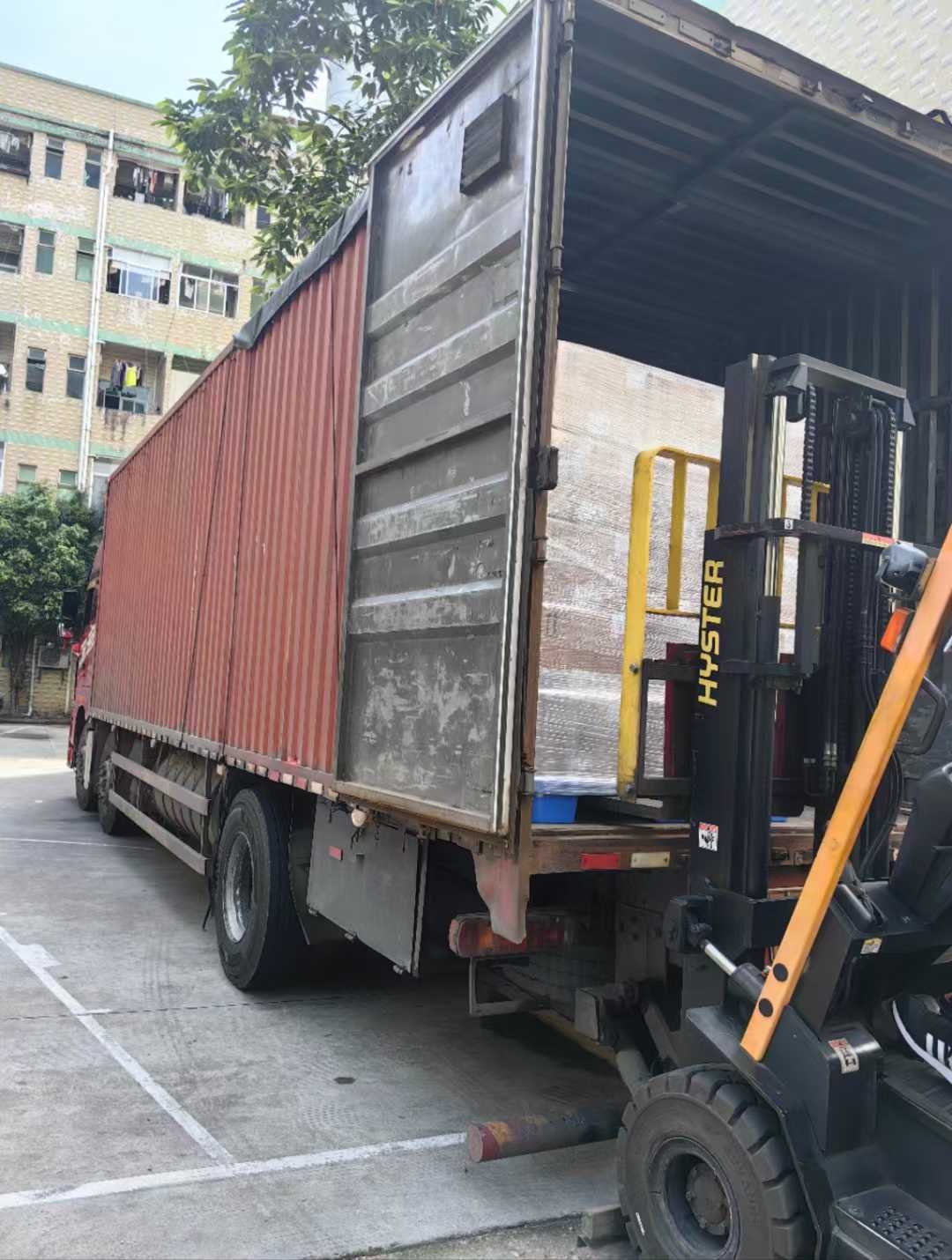 Pemindahan keluar gudang