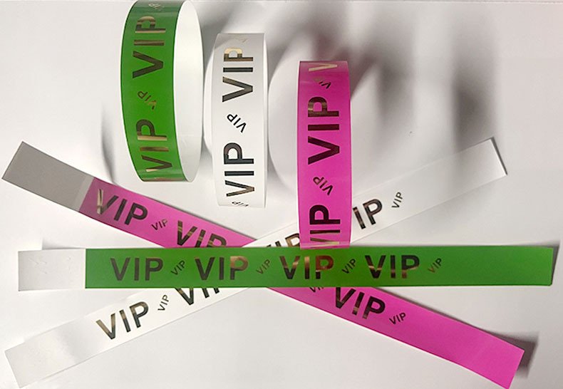 Gelang VIP kustom untuk acara